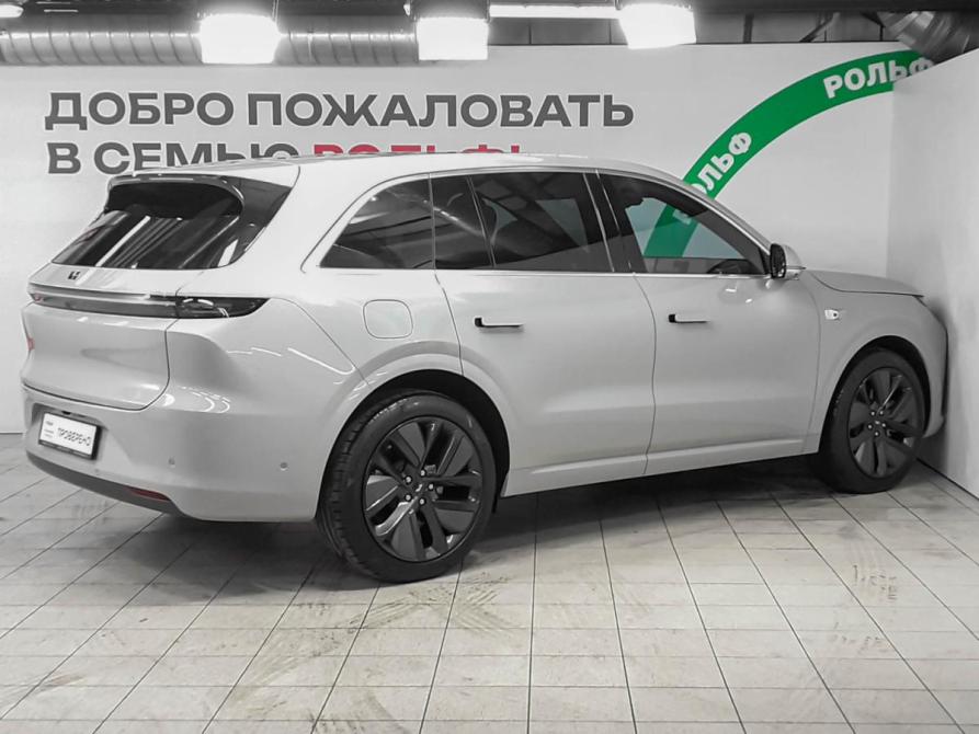 Li Auto (Lixiang) L6 Москва  - изображение 4