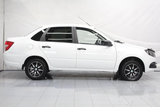 Lada (ВАЗ) Granta I Рестайлинг с пробегом 2020 года, цена 590 000 рублей, 165041 км, седан, Автокод Объявления