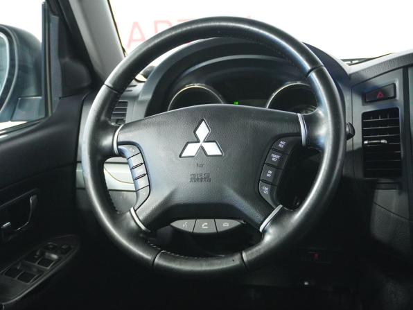 Mitsubishi Pajero IV Рестайлинг 1 с пробегом 2011 года, цена 1 760 000 рублей, 190470 км, внедорожник, Автокод Объявления