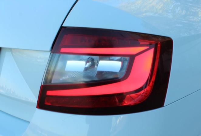 Skoda Octavia III (A7) Рестайлинг с пробегом 2018 года, цена 1 275 000 рублей, 274811 км, лифтбек, Автокод Объявления