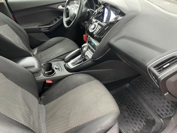 Ford Focus III с пробегом 2013 года, цена 798 200 рублей, 242500 км, хэтчбек, Автокод Объявления
