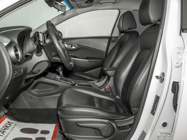 Hyundai Kona I Рестайлинг с пробегом 2021 года, цена 1 800 000 рублей, 88166 км, внедорожник, Автокод Объявления