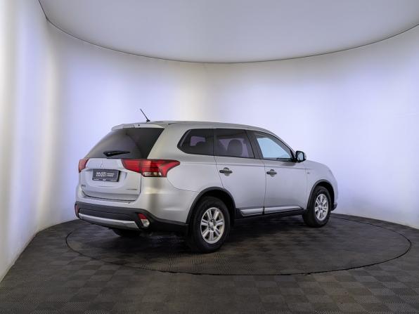 Mitsubishi Outlander III Рестайлинг 2 с пробегом 2015 года, цена 1 450 000 рублей, 178330 км, внедорожник, Автокод Объявления