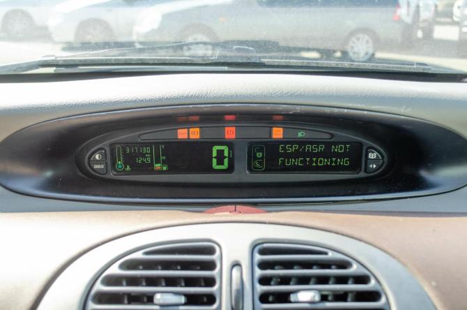 Citroen Xsara Picasso с пробегом 2003 года, цена 180 000 рублей, 305000 км, минивэн, Автокод Объявления
