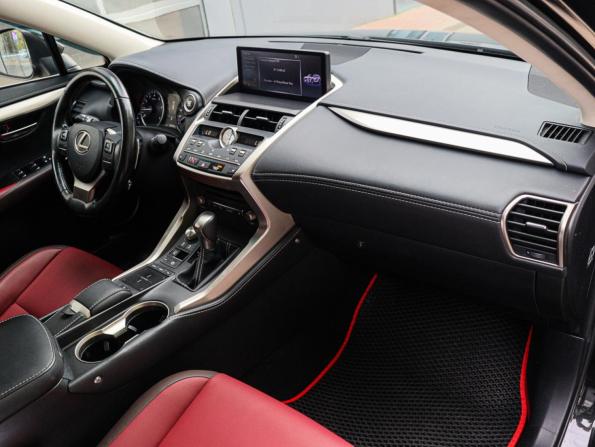 Lexus NX I Рестайлинг с пробегом 2018 года, цена 3 100 000 рублей, 82782 км, внедорожник, Автокод Объявления