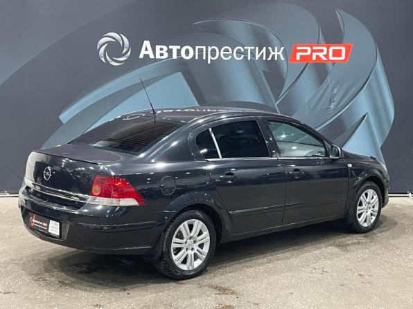 Opel Astra H Рестайлинг с пробегом 2011 года, цена 540 000 рублей, 269164 км, седан, Автокод Объявления