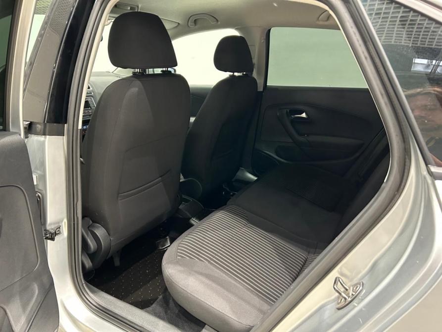 Volkswagen Polo V Санкт-Петербург  - изображение 13