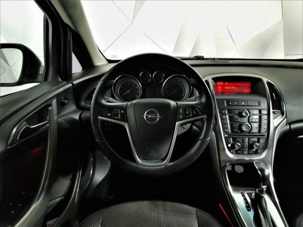 Opel Astra J с пробегом 2011 года, цена 465 150 рублей, 202693 км, хэтчбек, Автокод Объявления