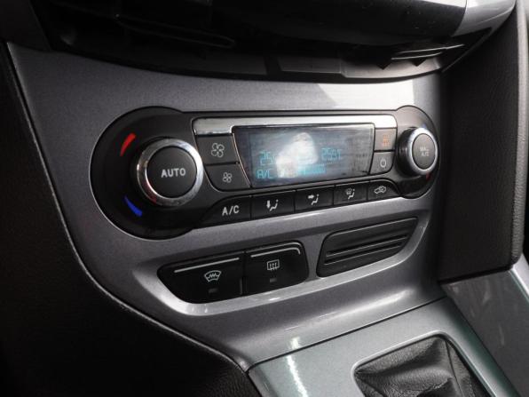 Ford Focus III с пробегом 2015 года, цена 749 000 рублей, 195128 км, универсал, Автокод Объявления