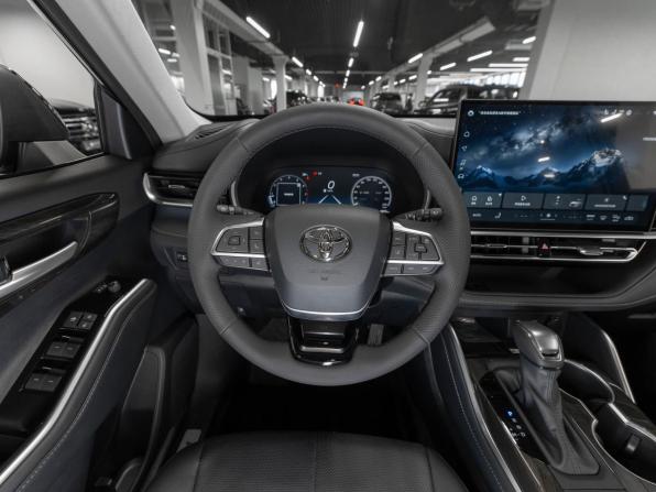 Toyota Highlander IV (XU70) с пробегом 2026 года, цена 5 600 000 рублей, 30 км, внедорожник, Автокод Объявления