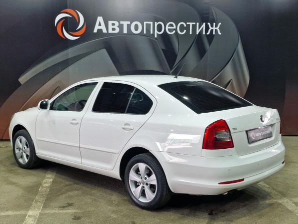 Skoda Octavia II (A5) Рестайлинг с пробегом 2012 года, цена 1 090 000 рублей, 123597 км, лифтбек, Автокод Объявления