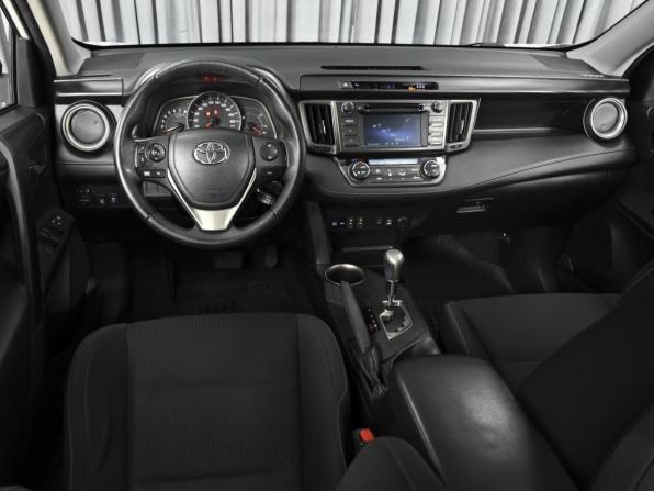 Toyota RAV4 IV (XA40) с пробегом 2015 года, цена 1 920 000 рублей, 193610 км, внедорожник, Автокод Объявления