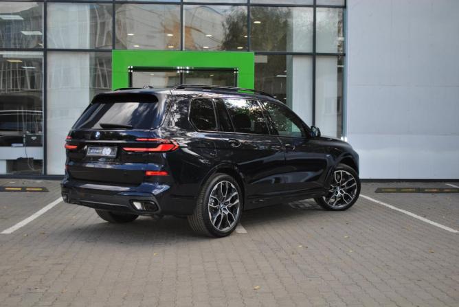 BMW X7 I (G07) Рестайлинг с пробегом 2026 года, цена 17 990 000 рублей, 10 км, внедорожник, Автокод Объявления