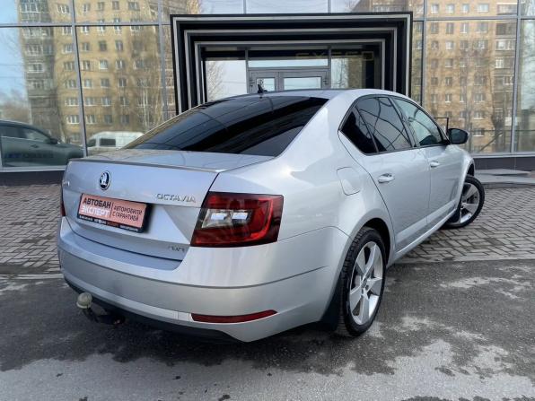 Skoda Octavia III (A7) Рестайлинг с пробегом 2018 года, цена 1 939 000 рублей, 203160 км, лифтбек, Автокод Объявления