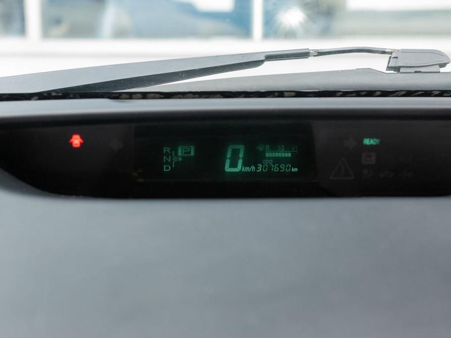 Toyota Prius II Рестайлинг (XW20) Новосибирск  - изображение 13