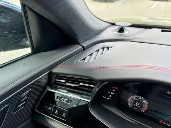 Audi Q8 I (4M) Рестайлинг с пробегом 2025 года, цена 15 999 000 рублей, 10 км, внедорожник, Автокод Объявления