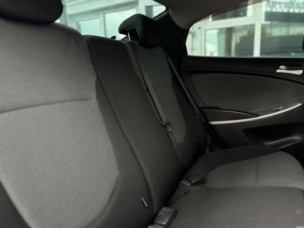 Hyundai Solaris I с пробегом 2012 года, цена 649 000 рублей, 172383 км, седан, Автокод Объявления