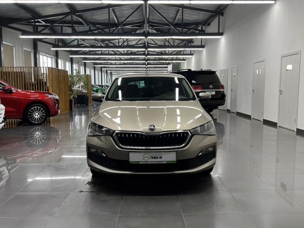Skoda Rapid II с пробегом 2020 года, цена 1 495 000 рублей, 99696 км, лифтбек, Автокод Объявления