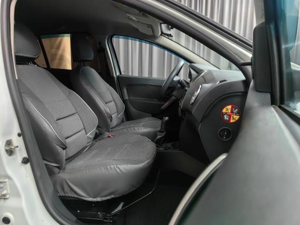Renault Sandero II с пробегом 2017 года, цена 747 000 рублей, 84000 км, хэтчбек, Автокод Объявления