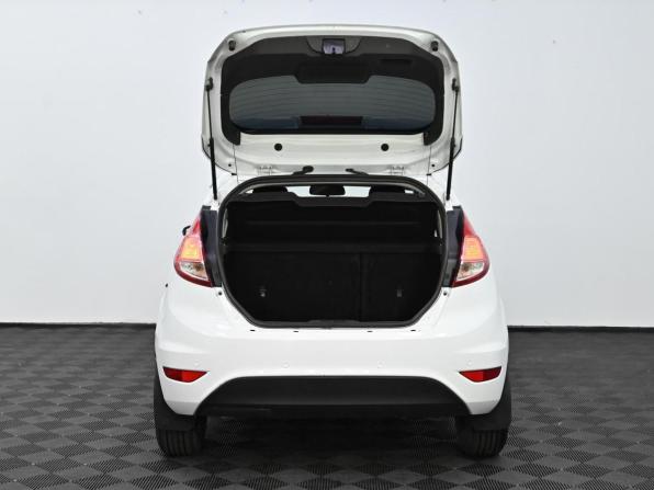 Ford Fiesta Mk6 Рестайлинг с пробегом 2013 года, цена 599 000 рублей, 112000 км, хэтчбек, Автокод Объявления