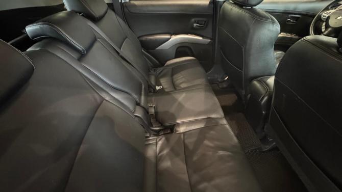 Mitsubishi Outlander II Рестайлинг с пробегом 2011 года, цена 1 170 000 рублей, 210005 км, внедорожник, Автокод Объявления