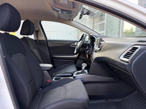 Kia Ceed III с пробегом 2019 года, цена 1 385 000 рублей, 179000 км, универсал, Автокод Объявления