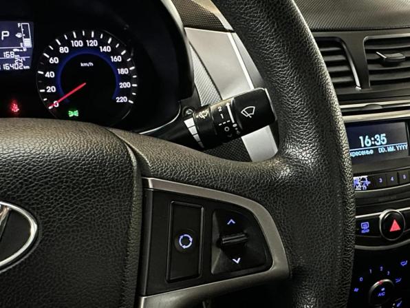 Hyundai Solaris I Рестайлинг с пробегом 2014 года, цена 995 000 рублей, 116400 км, седан, Автокод Объявления