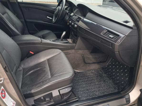 BMW 5 серии V (E60/E61) Рестайлинг с пробегом 2009 года, цена 855 000 рублей, 313921 км, седан, Автокод Объявления