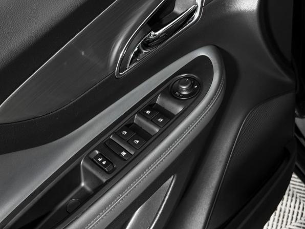 Opel Mokka I с пробегом 2013 года, цена 990 000 рублей, 151769 км, внедорожник, Автокод Объявления