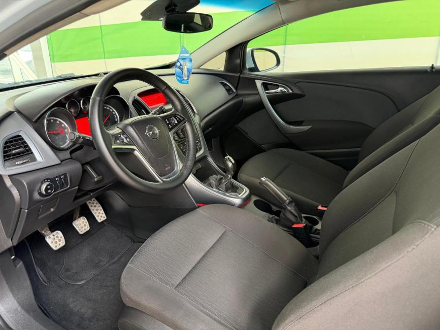 Opel Astra J Рестайлинг Нижний Тагил  - изображение 6
