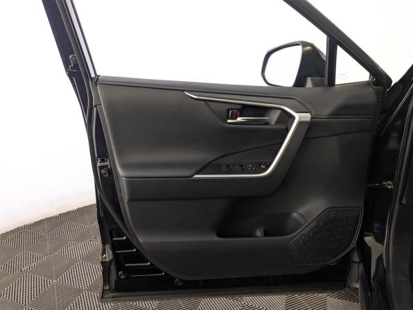 Toyota RAV4 V (XA50) с пробегом 2020 года, цена 3 100 000 рублей, 72771 км, внедорожник, Автокод Объявления