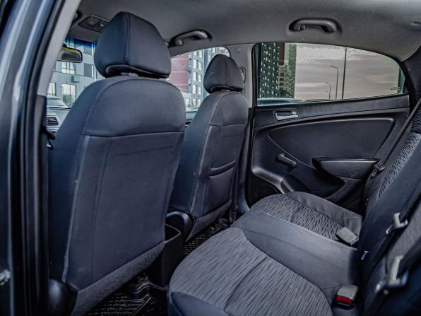 Hyundai Solaris I Рестайлинг с пробегом 2016 года, цена 692 500 рублей, 132000 км, седан, Автокод Объявления