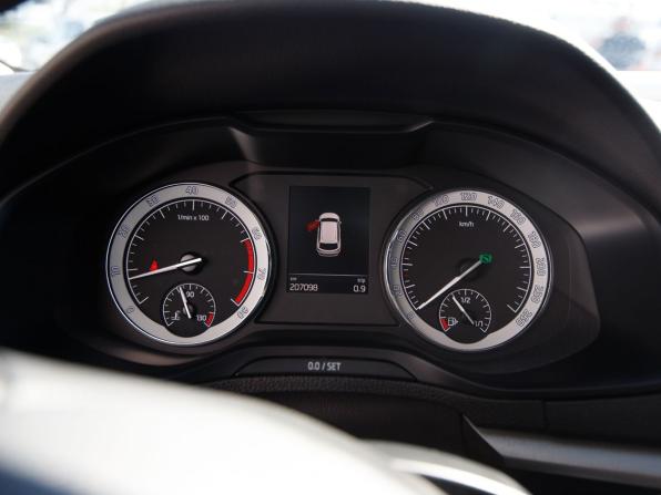 Skoda Karoq I с пробегом 2020 года, цена 1 865 000 рублей, 207097 км, внедорожник, Автокод Объявления