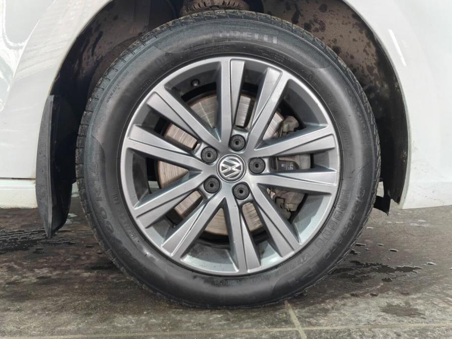 Volkswagen Polo V Рестайлинг Москва  - изображение 18