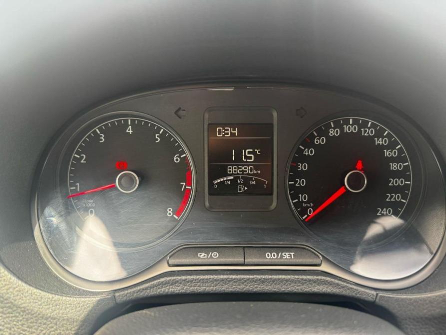 Volkswagen Polo V Рестайлинг Астрахань  - изображение 22