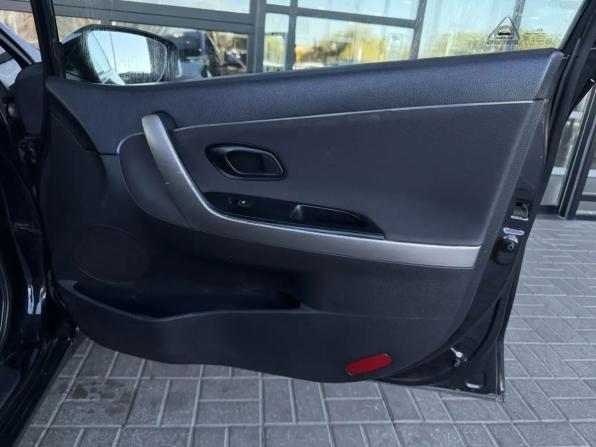 Kia Ceed II с пробегом 2012 года, цена 970 000 рублей, 212427 км, хэтчбек, Автокод Объявления