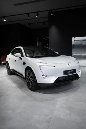 Новый Avatr 11 I 2025 года, цена 8 311 040 рублей, внедорожник, Автокод Объявления