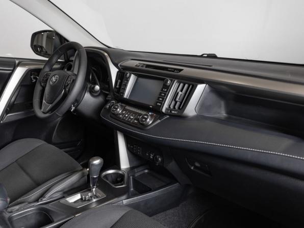 Toyota RAV4 IV (XA40) Рестайлинг с пробегом 2018 года, цена 2 609 700 рублей, 129670 км, внедорожник, Автокод Объявления