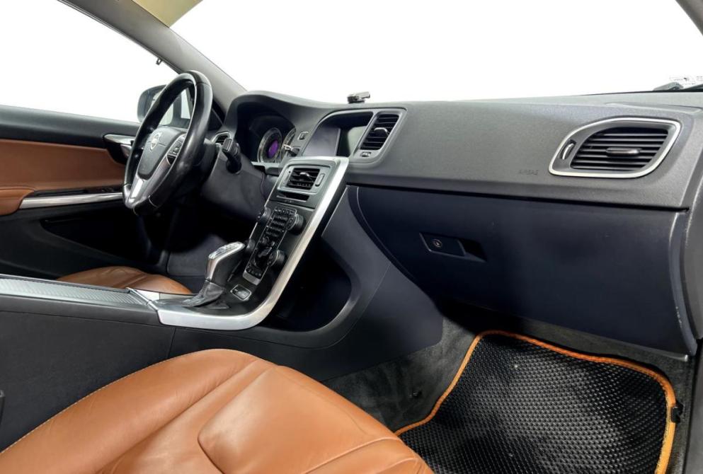 Volvo S60 II Нижний Новгород  - изображение 12