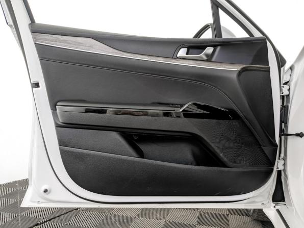 Kia K5 III с пробегом 2021 года, цена 2 580 000 рублей, 49594 км, седан, Автокод Объявления