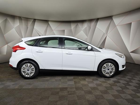 Ford Focus III Рестайлинг с пробегом 2015 года, цена 875 000 рублей, 148404 км, хэтчбек, Автокод Объявления