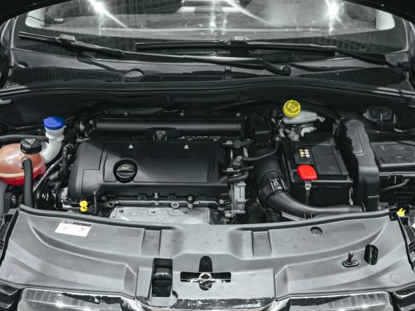 Peugeot 2008 I с пробегом 2014 года, цена 767 490 рублей, 103000 км, внедорожник, Автокод Объявления