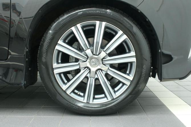Lexus LX III Рестайлинг 2 с пробегом 2015 года, цена 8 240 000 рублей, 108571 км, внедорожник, Автокод Объявления