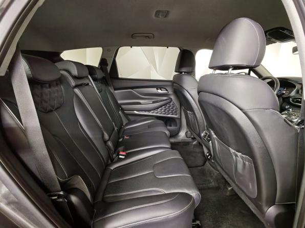Hyundai Santa Fe IV Рестайлинг с пробегом 2021 года, цена 3 670 000 рублей, 50245 км, внедорожник, Автокод Объявления