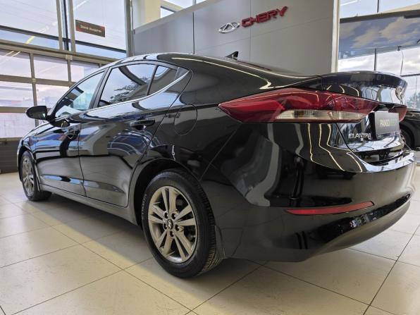 Hyundai Elantra VI (AD) с пробегом 2018 года, цена 1 399 000 рублей, 136041 км, седан, Автокод Объявления