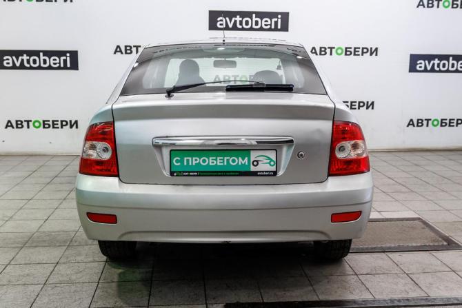 Lada (ВАЗ) Priora I с пробегом 2012 года, цена 250 000 рублей, 252742 км, хэтчбек, Автокод Объявления
