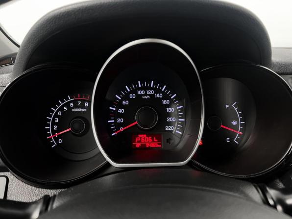 Kia Rio III Рестайлинг с пробегом 2016 года, цена 1 149 900 рублей, 94369 км, хэтчбек, Автокод Объявления