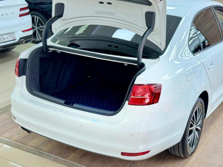 Volkswagen Jetta VI Рестайлинг Уфа  - изображение 10