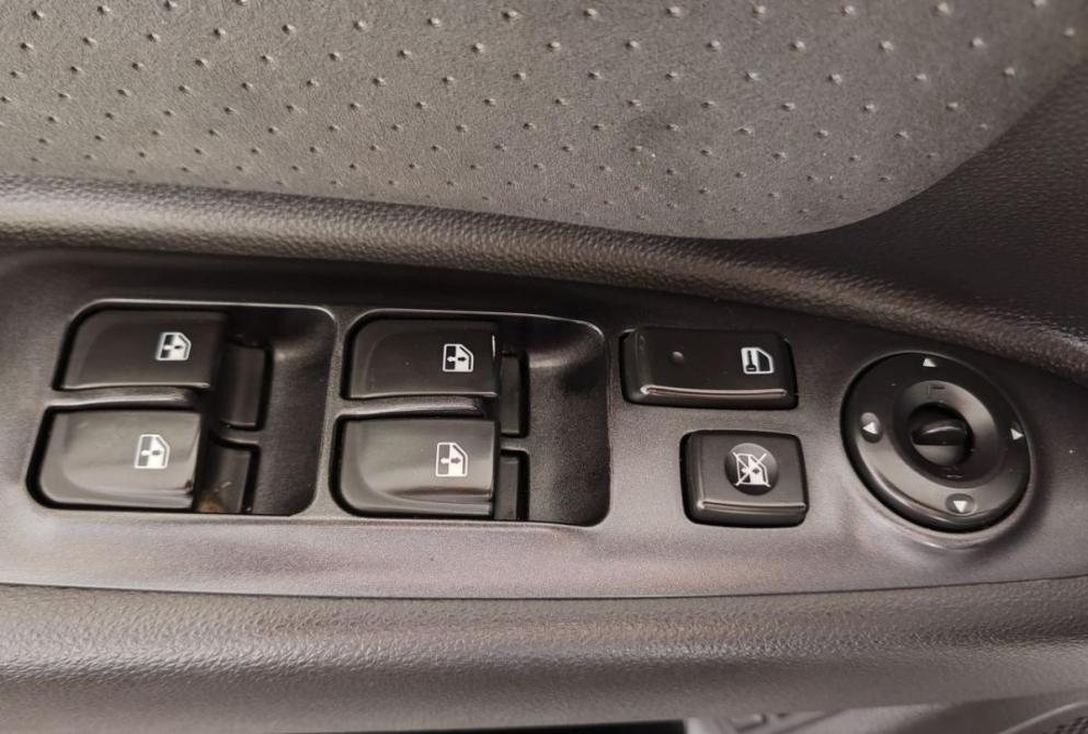 Kia Magentis II Рестайлинг Ярославль  - изображение 17