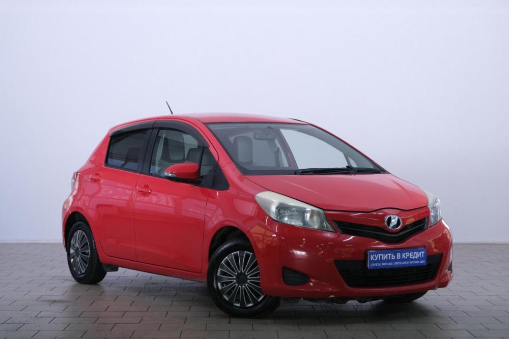 Toyota Vitz III (XP130) Омск  - изображение 1